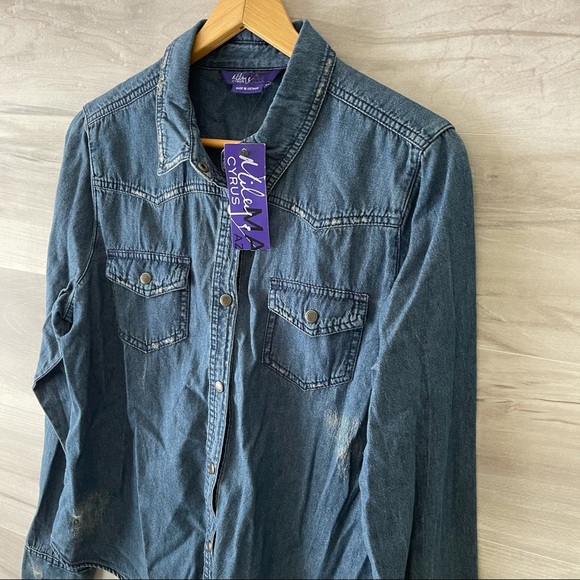 Miley Cyrus/Max Azria Denim Button Down - Picture 4 of 6